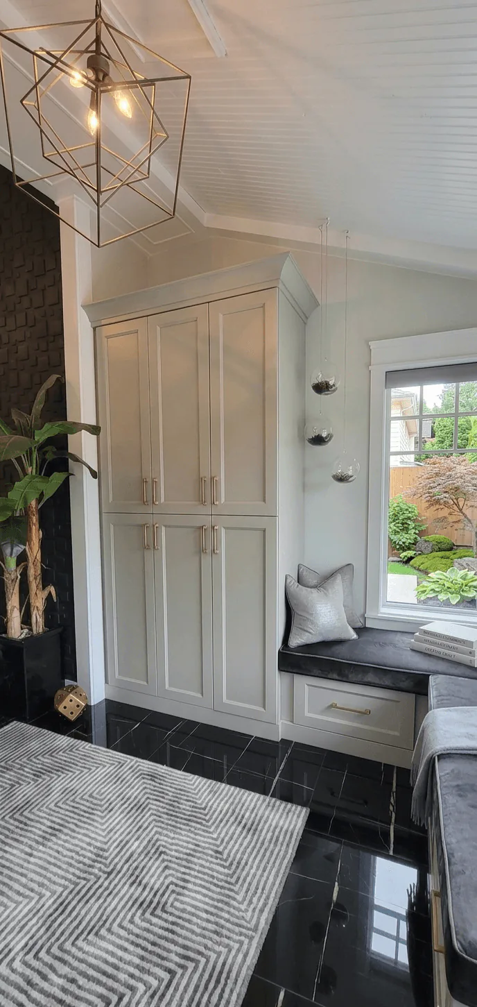 Entry & Ensuite
