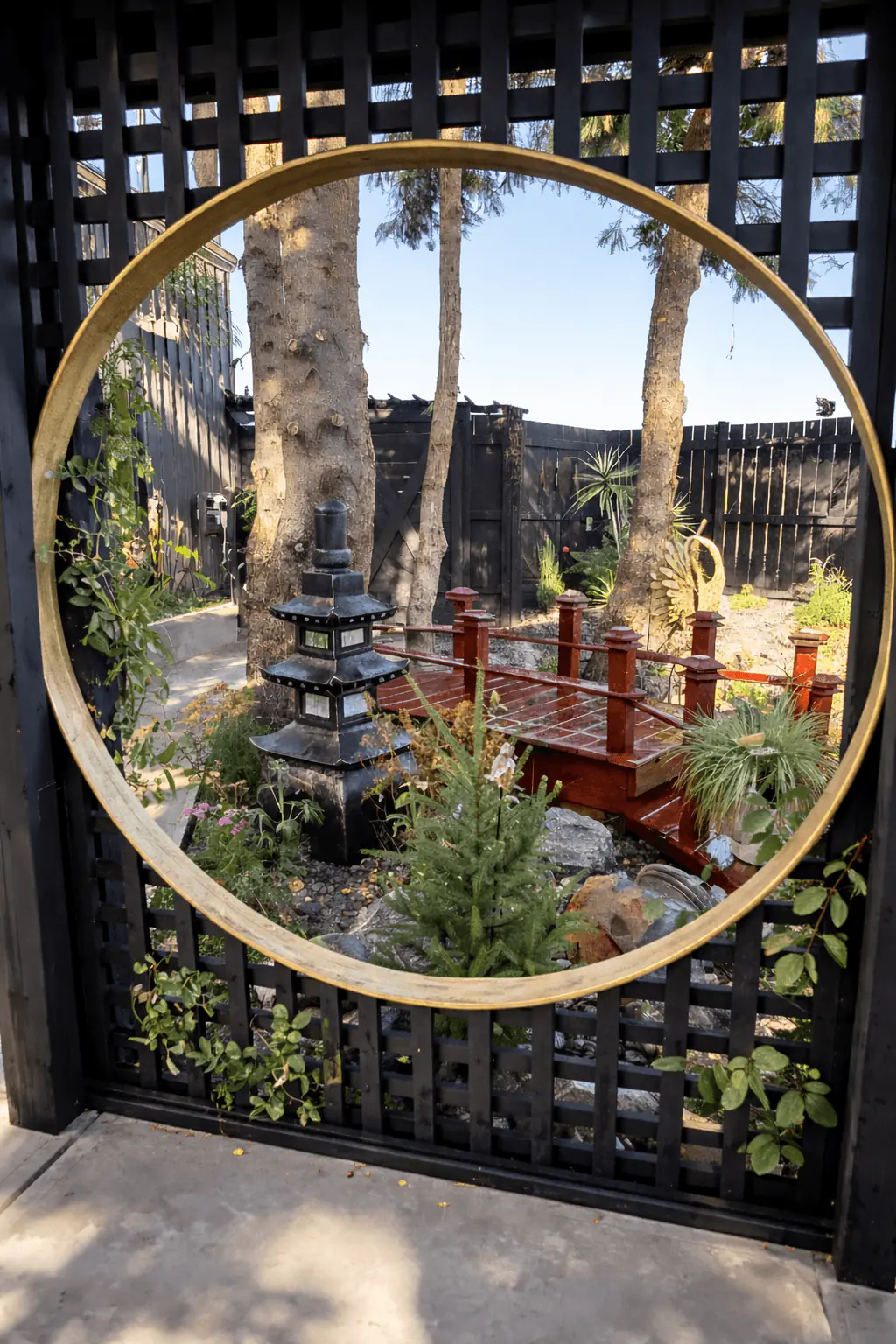 Framed courtyard sightline concept by Interiors on Main